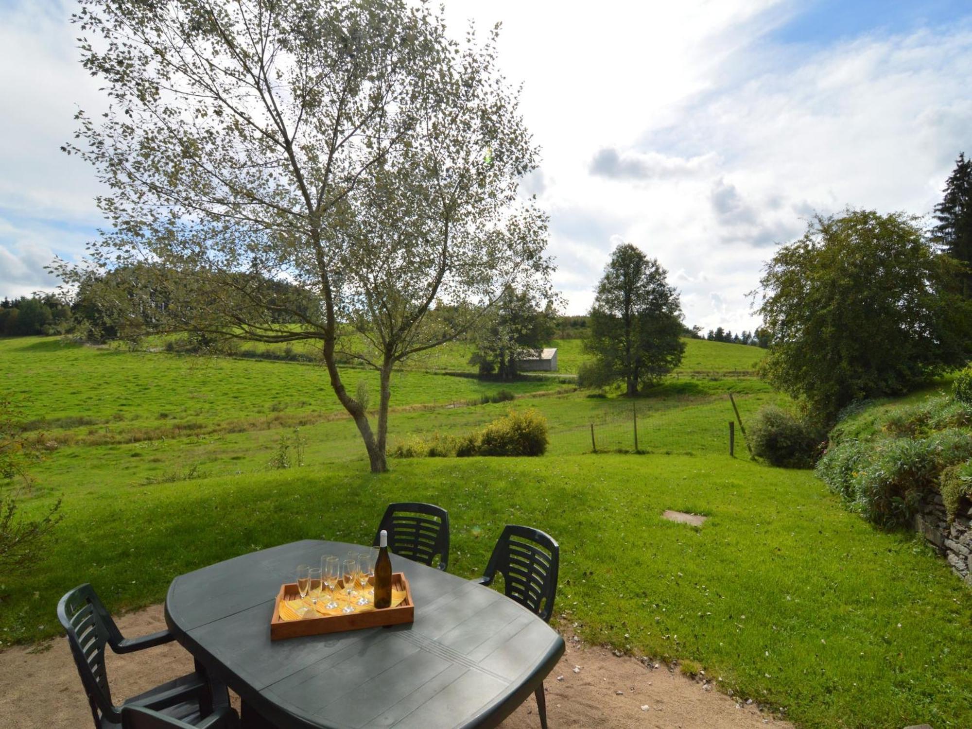 Comfortable Cottage In Neufmoulin With Meadow View Houffalize Exterior foto